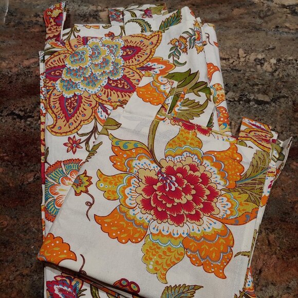 1pr Pier 1 Imports Cotton Floral Jacobean Tab Top Curtain Panels 42x80" (2) - Picture 1 of 10